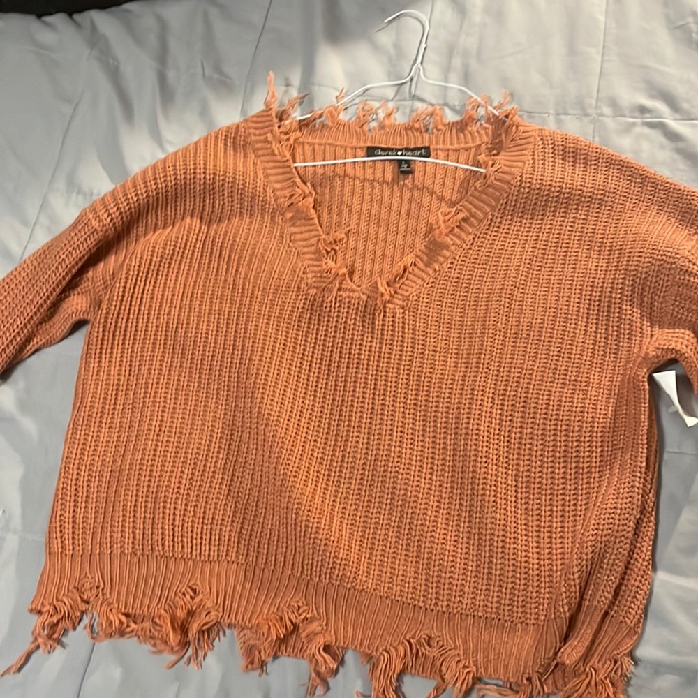 Derek Heart pink women’s v-neck sweater.